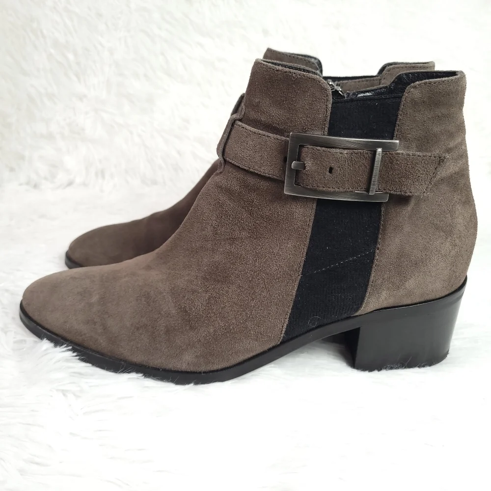 Like New! Aquatalia Ankle Boots 8.5